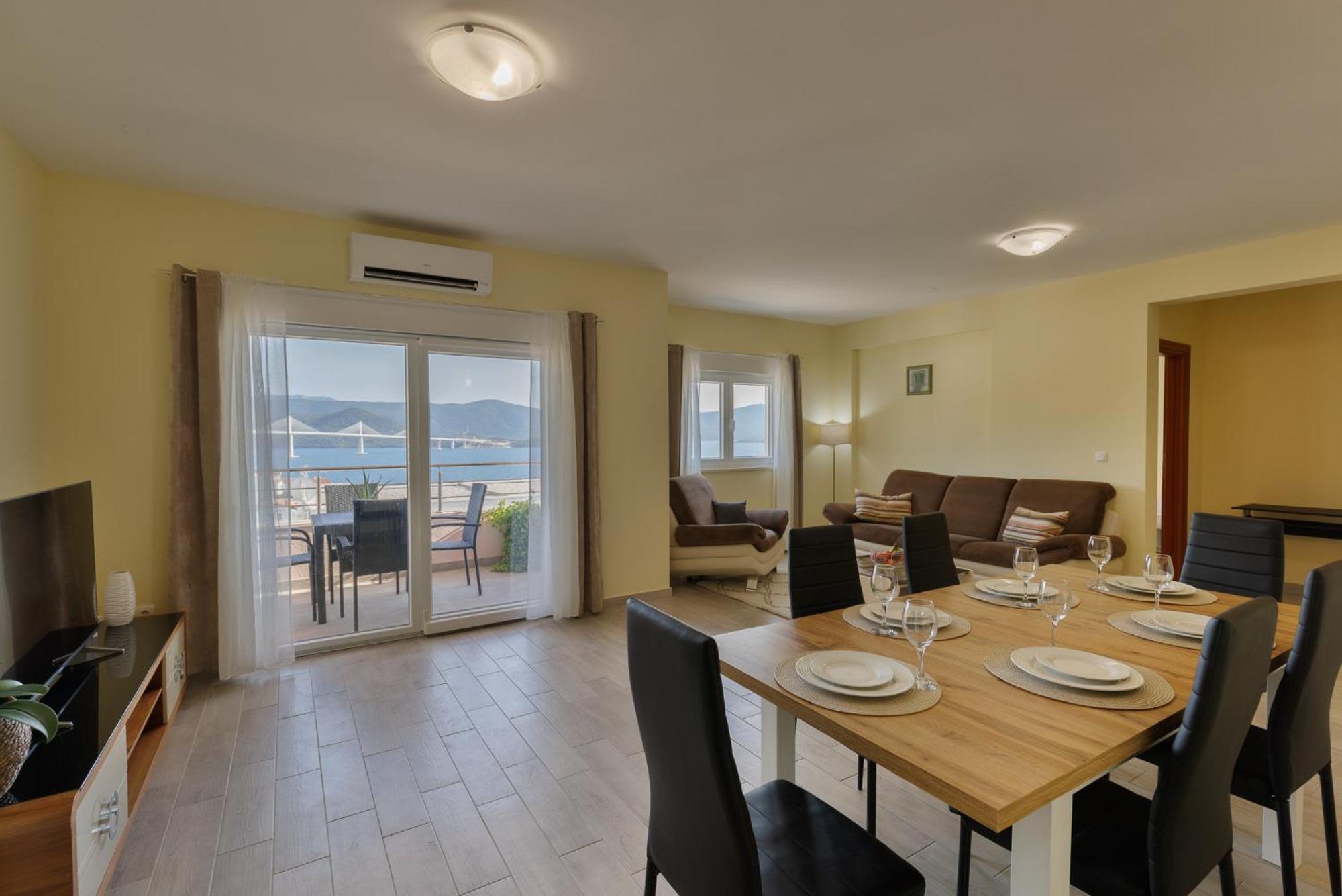 Apartman Maja Komarna Esterno foto